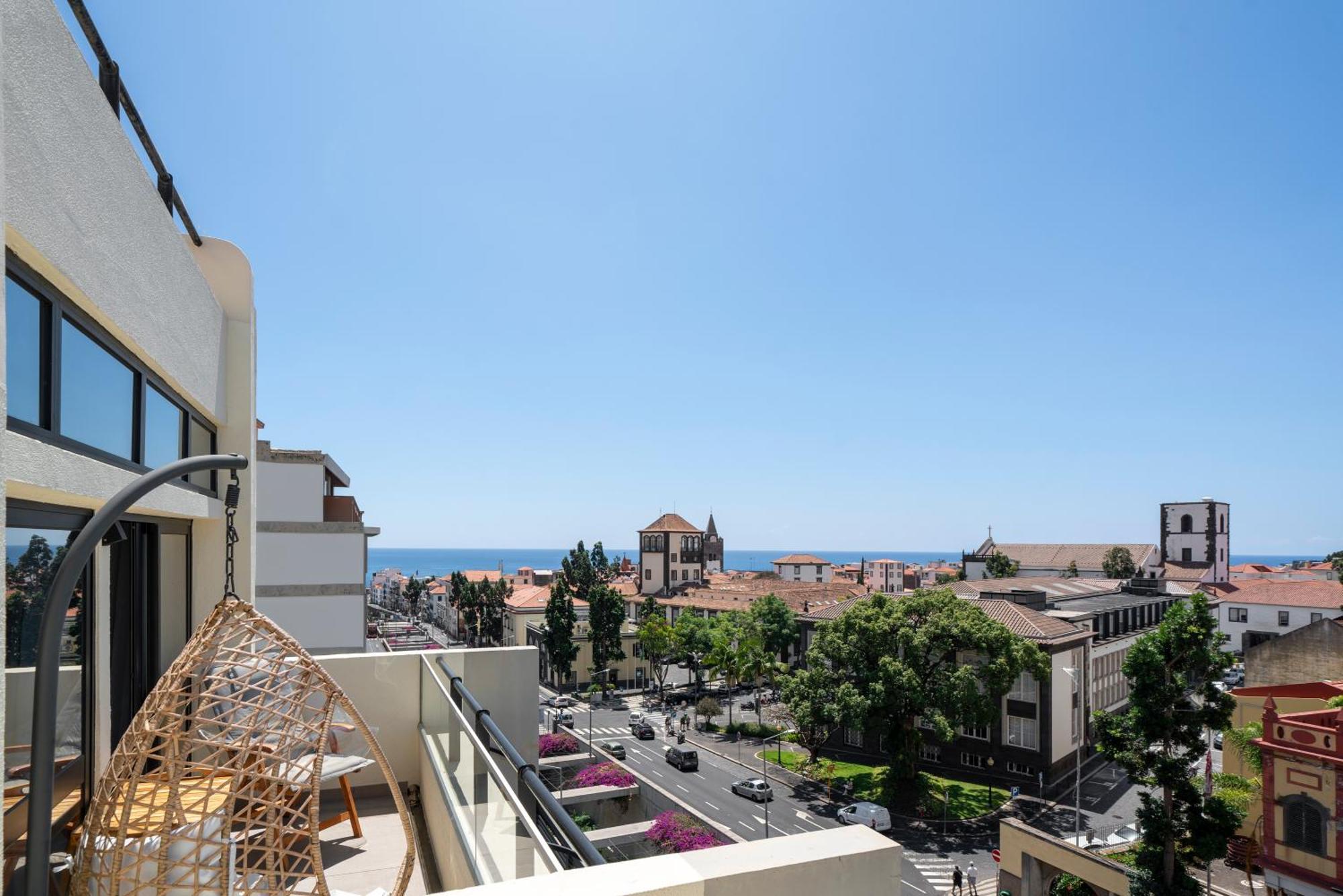 Atlantic Blue 1 - City Center With Garage Funchal  Exteriör bild